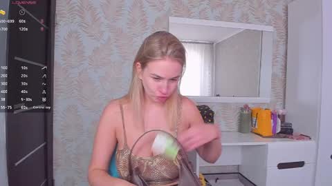 Ariana online show from April 22, 11:17 am