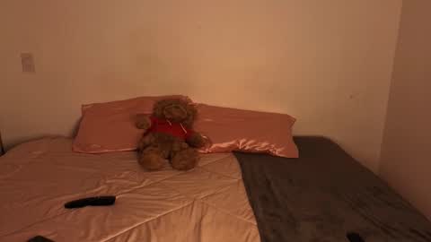 ariandbela__ online show from October 8, 4:51 am