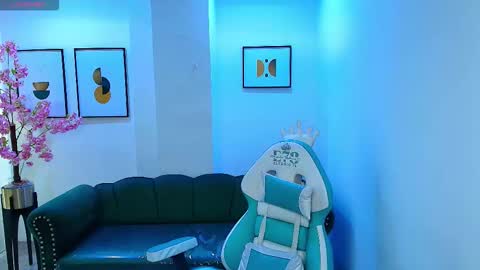 arianna_sweeet online show from October 17, 4:27 am