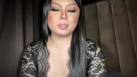 LOVELY online show from January 6, 9:41 am