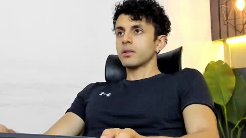 ariasaadeh online show from September 14, 12:39 pm