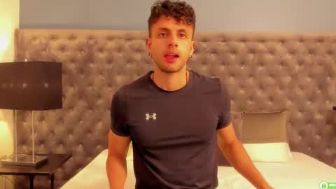 ariasaadeh online show from November 16, 12:29 pm