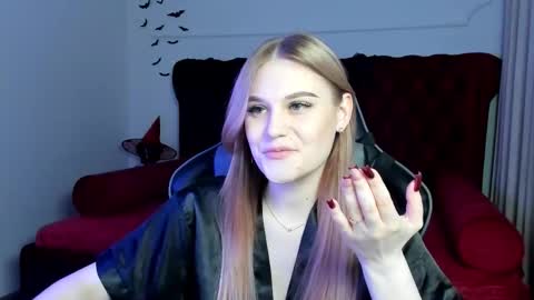 Aria online show from October 28, 6:20 pm