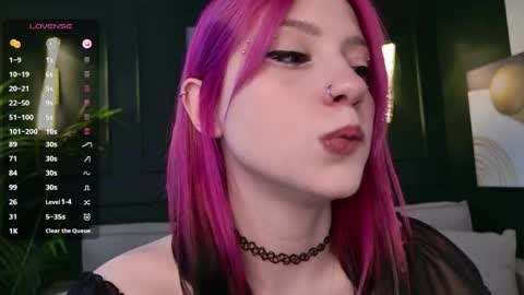 Ariel online show from April 10, 2:44 pm