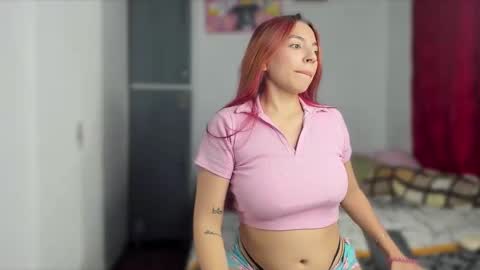 Snapshot of ariell_rose1 chatting on December 9, 5:51 am Stephany  online show from December 9, 5:51 am
