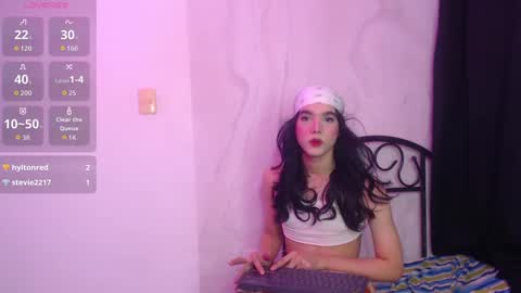 arielsweett_ online show from September 27, 7:17 am