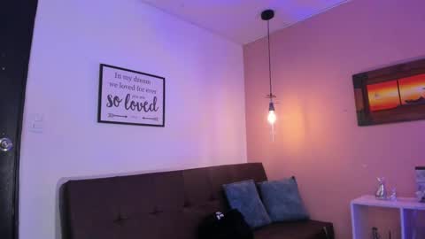  Arianna  online show from March 4, 6:29 pm