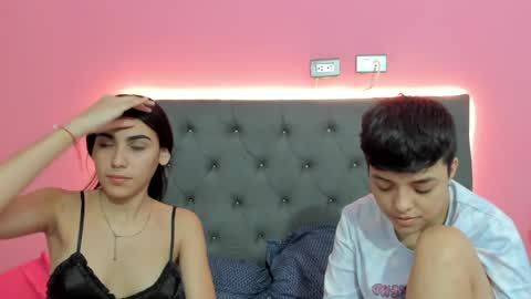 Aria  Cholee online show from April 7, 1:57 pm