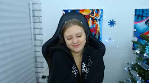 arinabelle online show from December 18, 12:50 am