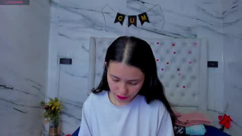 arisha_lee2 online show from May 25, 12:33 pm