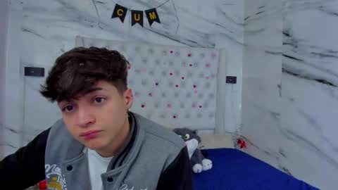 celina online show from April 28, 1:48 pm