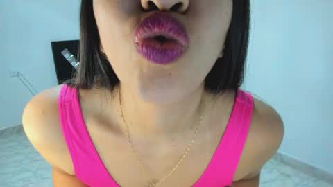 aristena_01 online show from April 9, 12:47 am