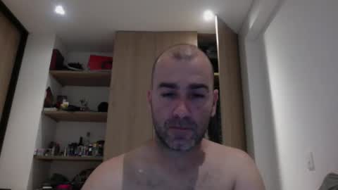 aristi11 online show from December 18, 4:52 am