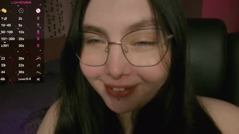 Astrid online show from April 5, 9:28 am