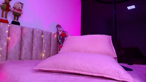 Arleth  online show from December 5, 3:17 am