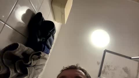 armyskater32 online show from October 31, 11:49 pm