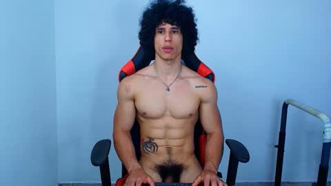 Snapshot of arnold_black69 chatting on September 11, 1:34 pm arnold black online show from September 11, 1:34 pm