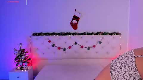 Aron cruz  online show from December 18, 2:34 pm