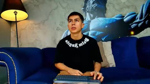 aron_pulse online show from February 9, 1:15 pm