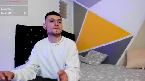 Aron Santoro online show from September 20, 3:31 am