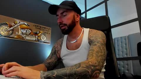 AronGrant online show from October 28, 10:38 am