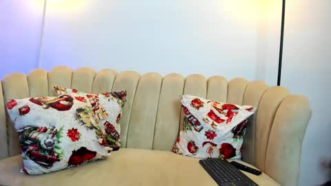   online show from December 16, 2:19 am