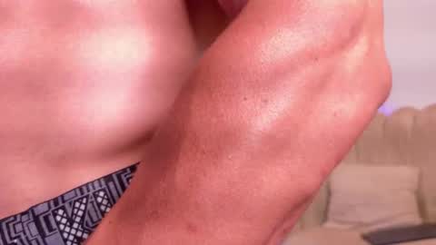   online show from March 1, 11:53 pm