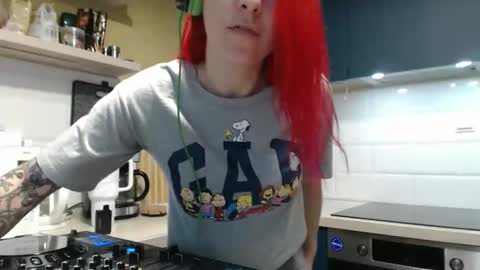 arri_ella online show from December 21, 2:29 am