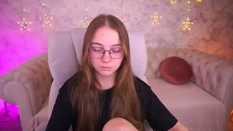 arrinawair online show from January 9, 9:04 am