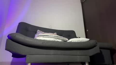   online show from March 12, 12:09 am