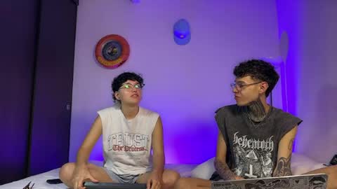   online show from April 28, 2:27 am