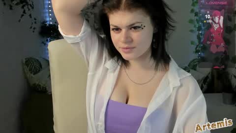 Snapshot of artemis696 chatting on September 24, 2:13 pm Artemis  my pvt is open and lovense is active  online show from September 24, 2:13 pm