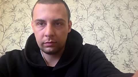 A online show from April 7, 2:19 pm