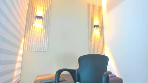 arthur_howard online show from January 13, 3:58 am