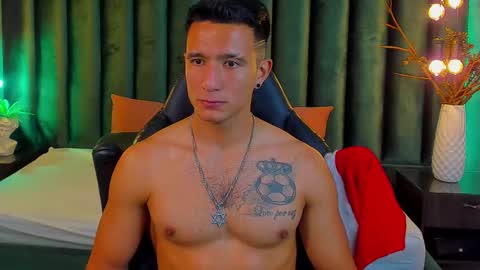 Arthur online show from December 3, 10:23 pm