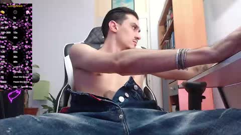 Artie online show from March 3, 10:22 am