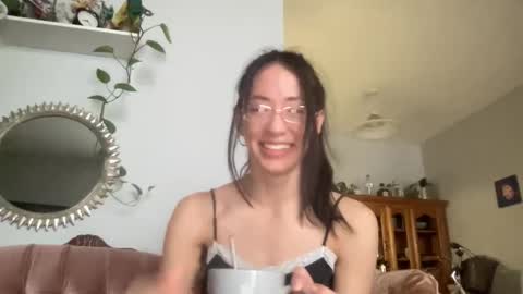 Audrey online show from December 4, 3:59 pm