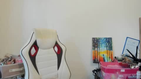 MIA online show from October 28, 2:40 pm