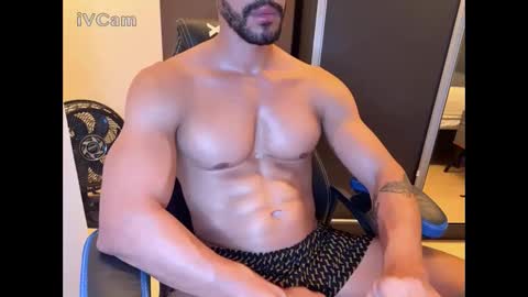 Arthur Villasboas online show from November 25, 3:49 am