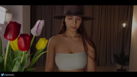 Call me Ann online show from March 7, 7:16 pm