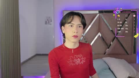 Ash Femboy online show from September 25, 8:38 pm