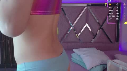 Ash Femboy online show from December 13, 8:37 pm