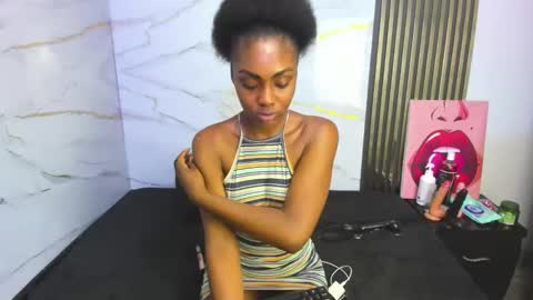 asha_zuri69 online show from May 9, 1:06 pm