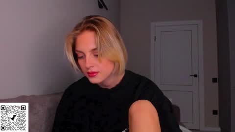 Snapshot of ashbunny_ chatting on January 11, 6:23 pm your pretty Ashley online show from January 11, 6:23 pm