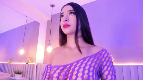 I am Ashley online show from January 31, 7:22 pm