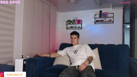 Ashley And Ryan  online show from April 23, 11:17 pm