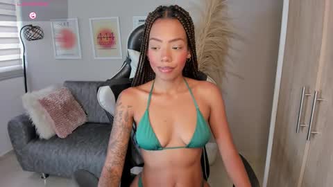 A S H L E Y online show from October 7, 7:32 pm