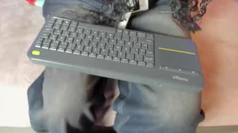 ashley_js online show from December 22, 6:31 am