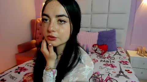 ashley_petit online show from August 8, 1:54 pm