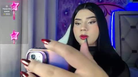 Ashley online show from July 30, 9:15 pm